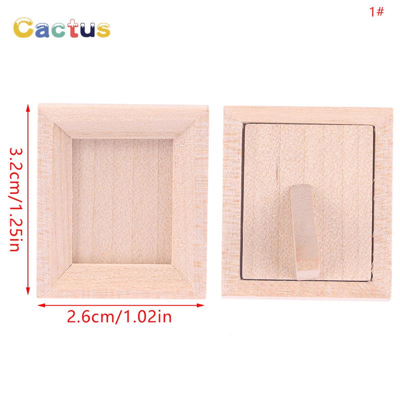 Dollhouse Miniature Wood Photo - Engraved Wood Frame avaliação e preço